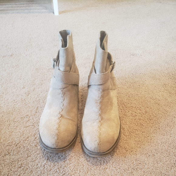 Billabong ladies Ankle boots - Picture 4 of 6